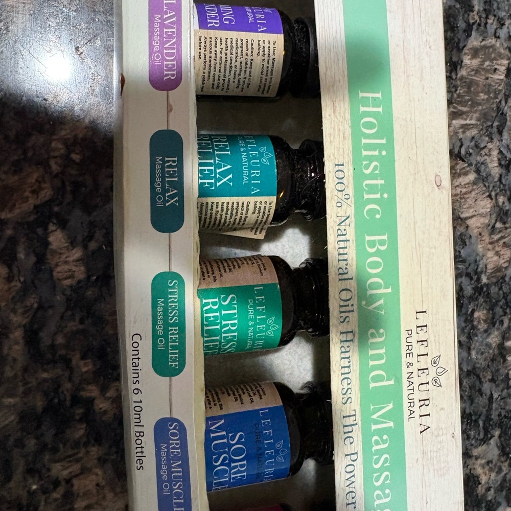 Aromatherapy Oil Set - Relaxing Lavender and Eucalyptus